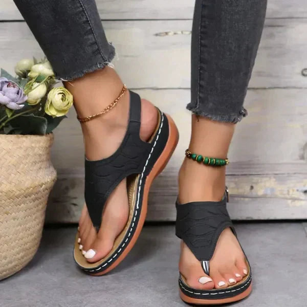 Karlin - Modischen Ledersandalen für den Sommer