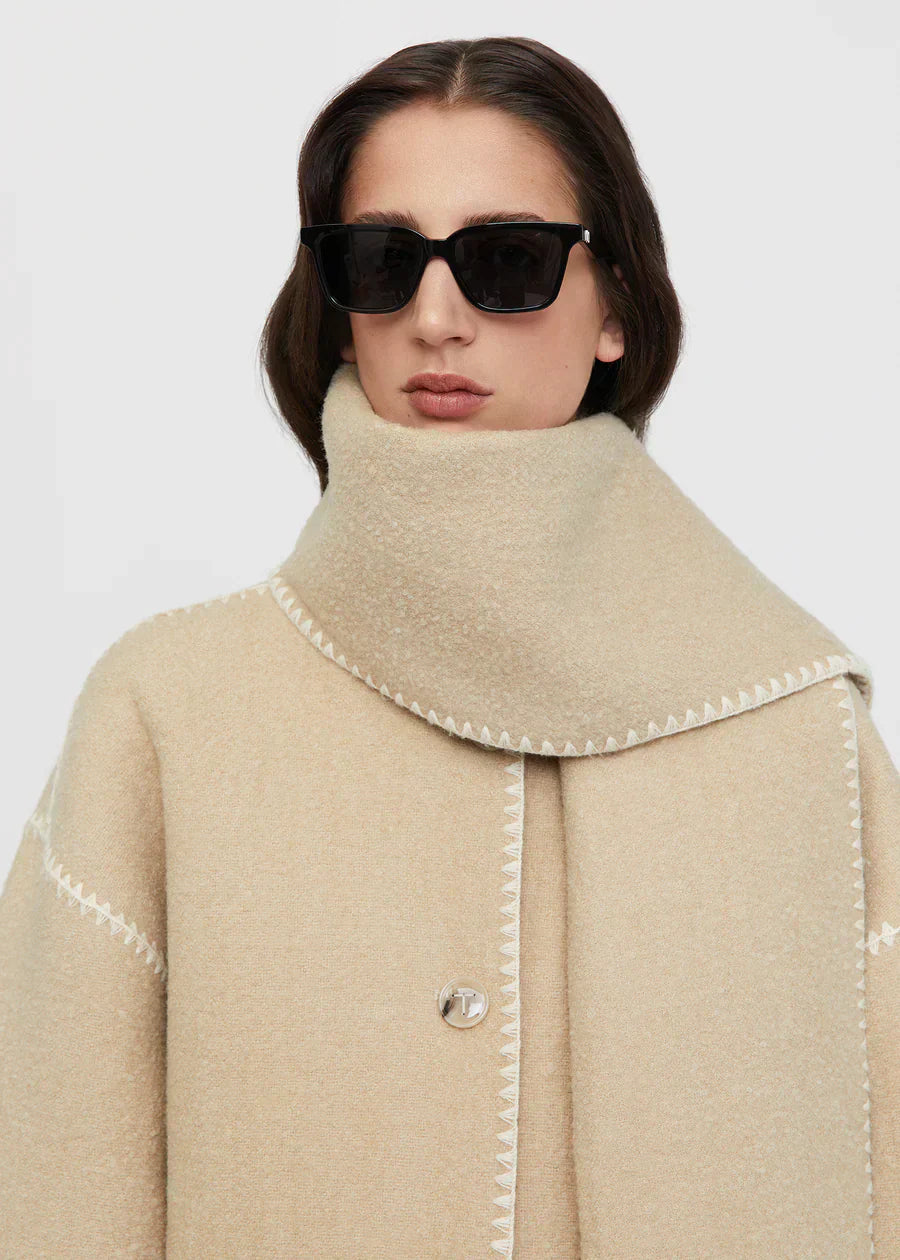 Fiona® | Premium-Jacke mit Seidenschal