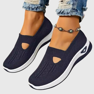 Marineblau