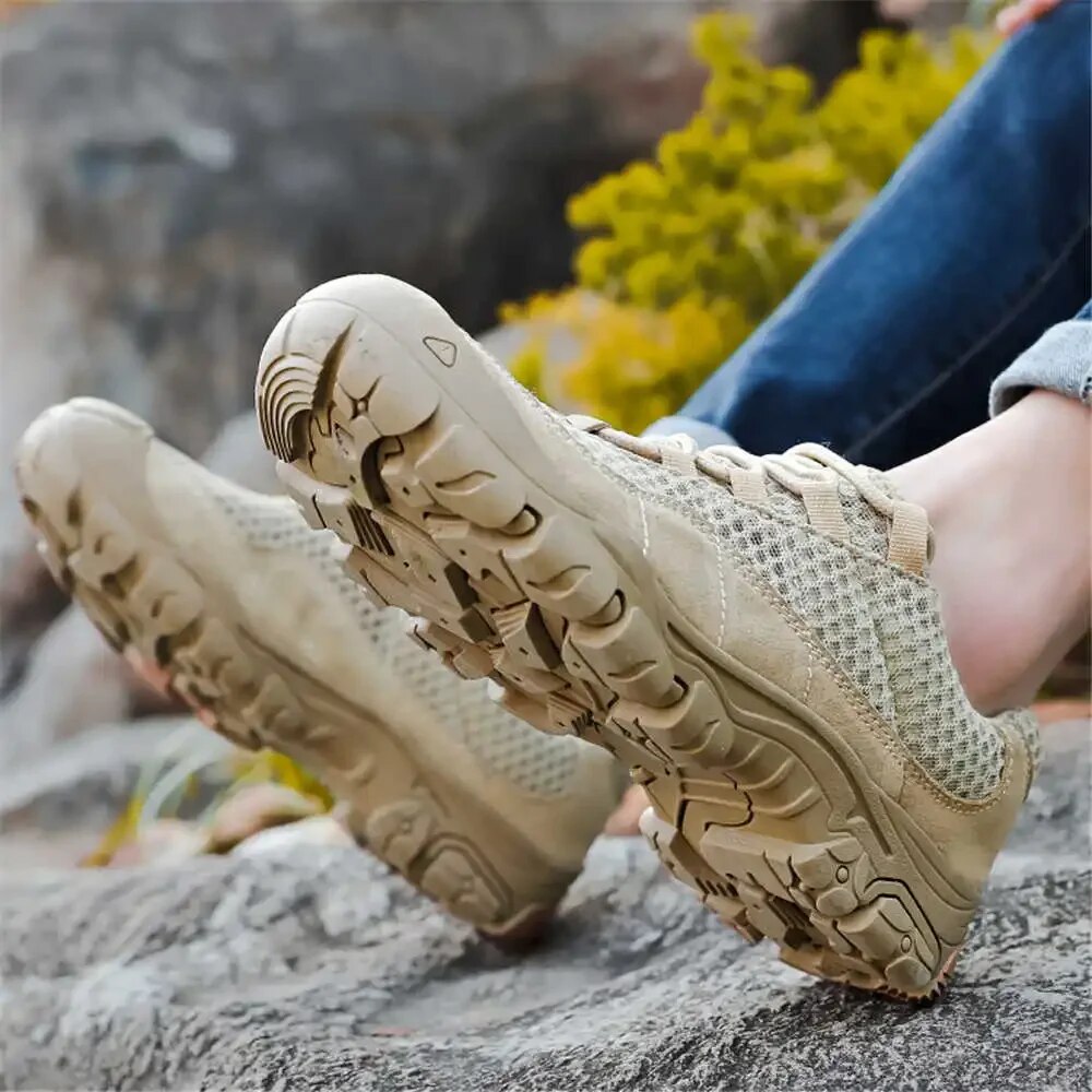 James - Strapazierfähige und Atmungsaktive Schuhe