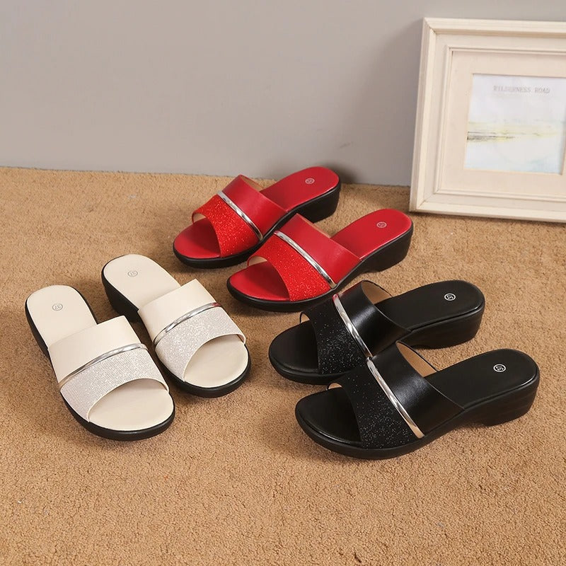 Indra - Bequeme und Glitzernde Sandalen