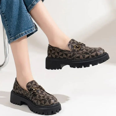 Els - Geometrische Plateau-Loafer für Damen