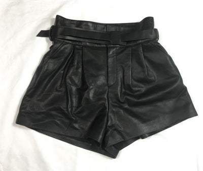 Angela - Trendy Frauen Leder Shorts