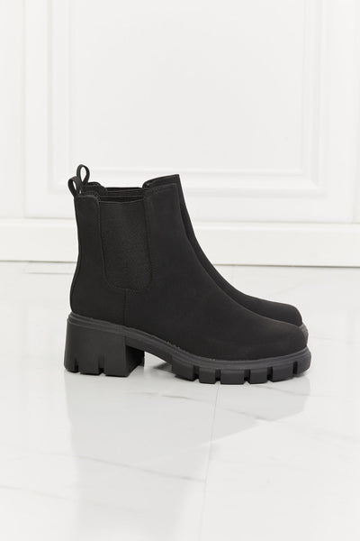 Rebeca® | Modische und unterstützende orthopädische Stiefel