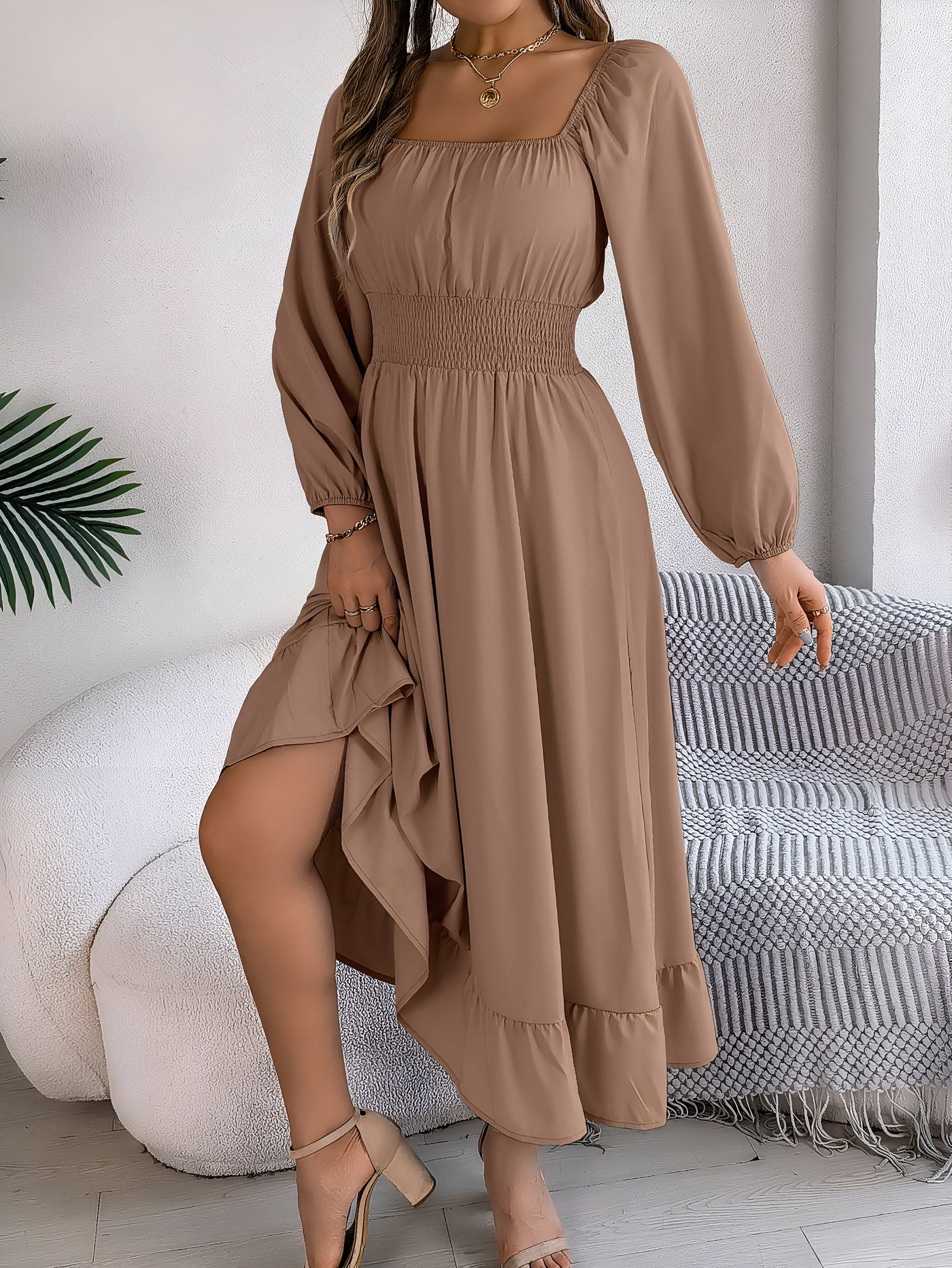 Sarah | Elegantes Hochtaillen-Brautjungfernkleid mit Rüschen