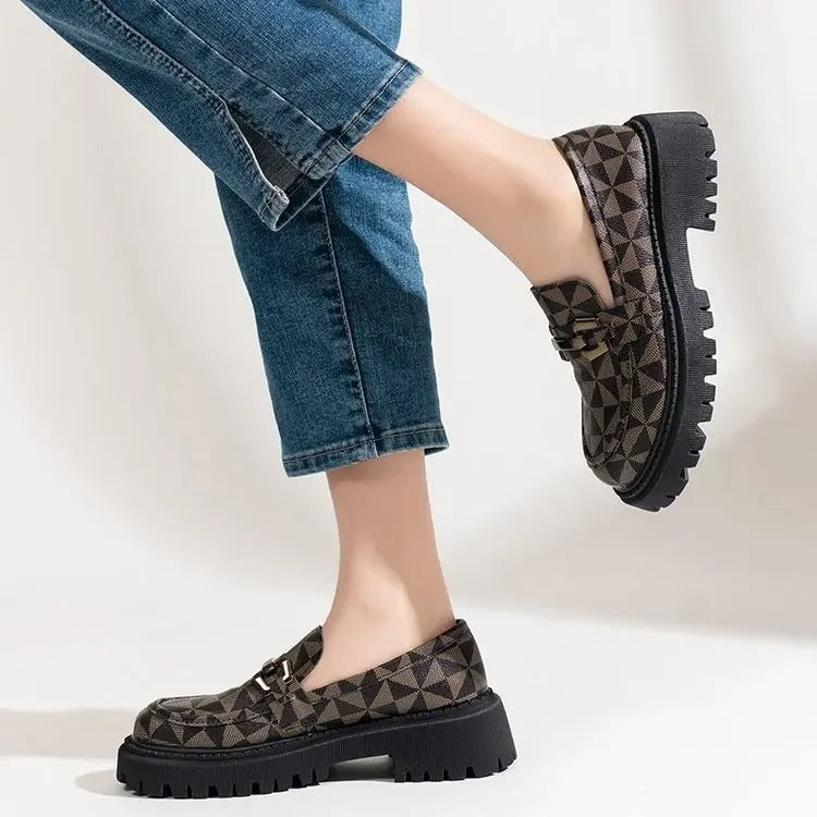 Els - Geometrische Plateau-Loafer für Damen