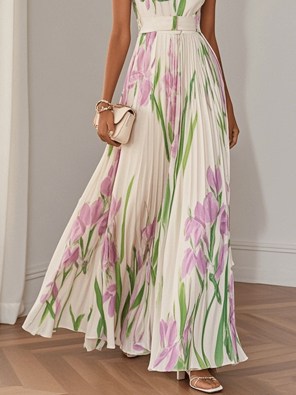 SOPHIE - LUXURIÖS PLISSIERTES MAXIKLEID MIT BLUMENMUSTER