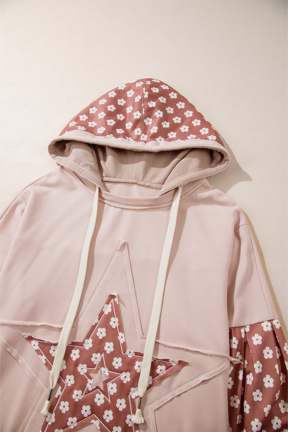 Stella® | Eleganter und vielseitiger Winter-Hoodie