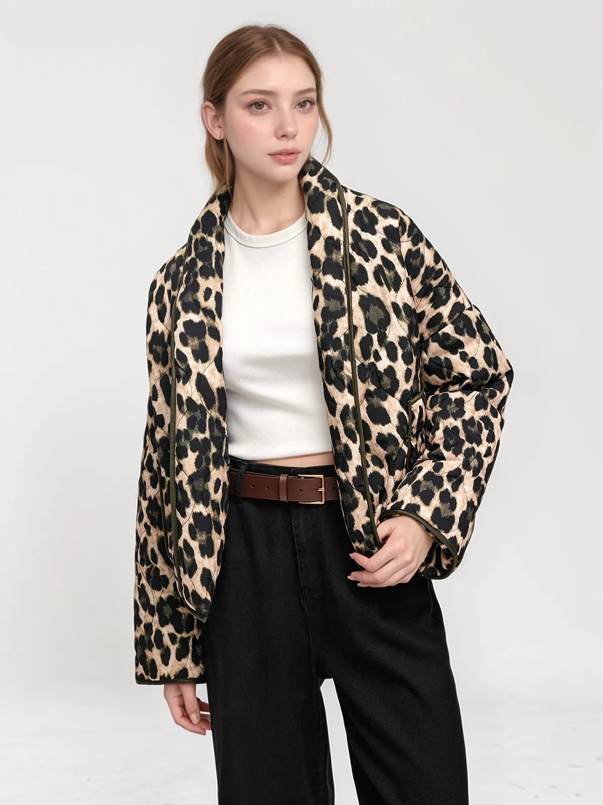 Winterjacke mit Leopardenmuster für Damen