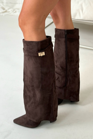 Braun – Wildleder
