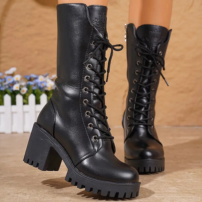 Pat | Elegante halbhohe Damenstiefel mit Wade