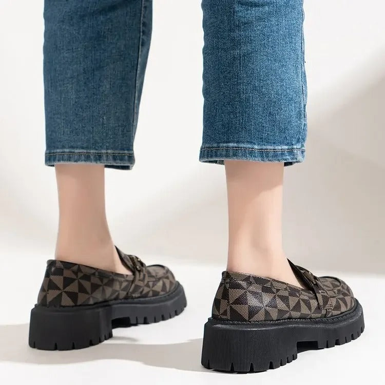 Els - Geometrische Plateau-Loafer für Damen