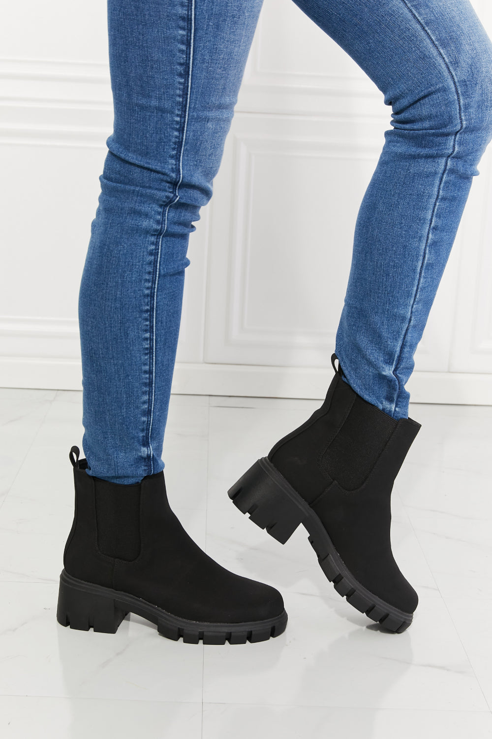 Rebeca® | Modische und unterstützende orthopädische Stiefel