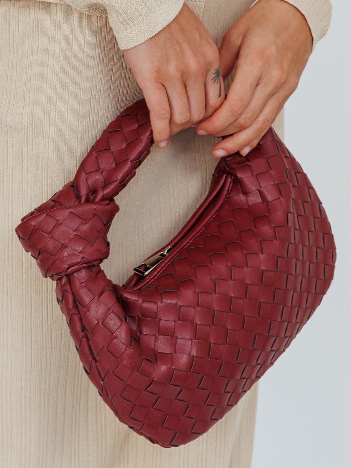 Marigold Geflochtene Mini-Henkeltasche