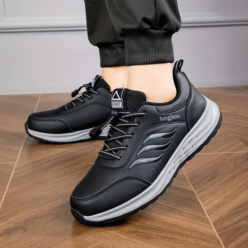 Bequeme Sportschuhe für Herren