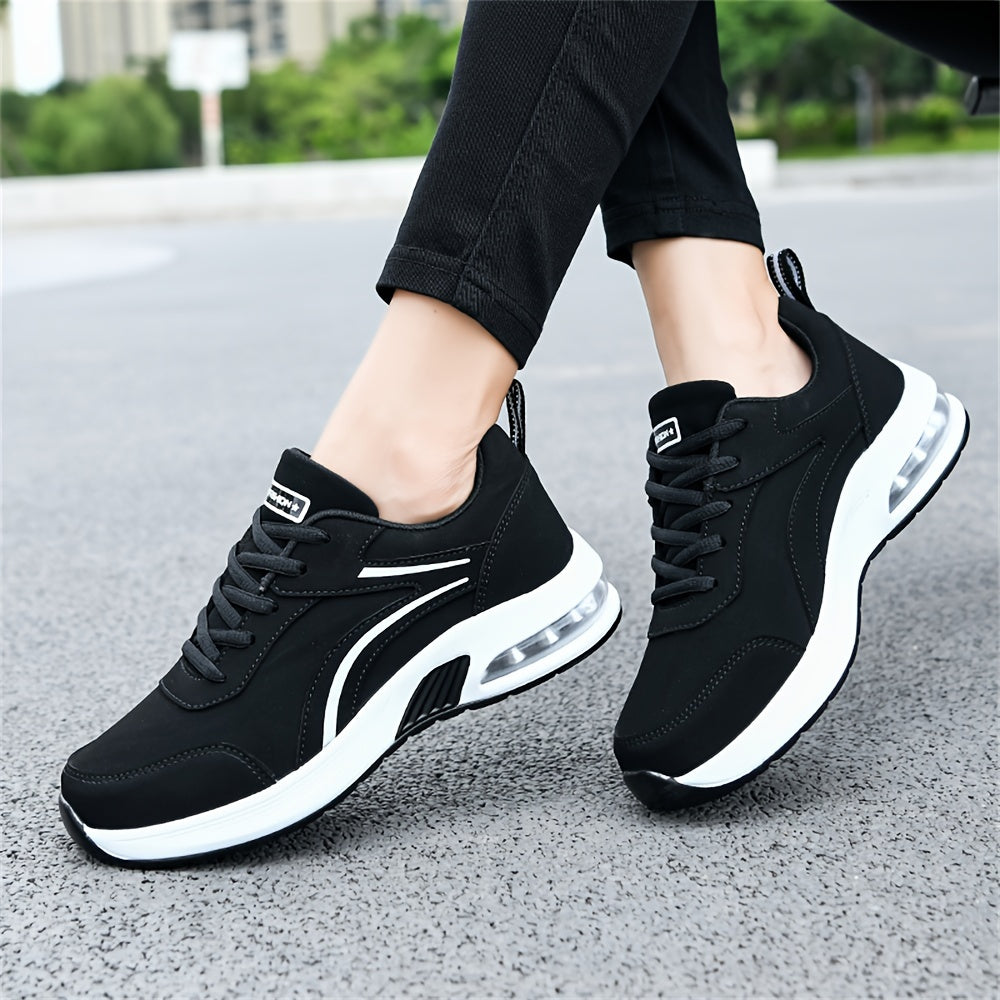 Lässige Turnschuhe für Damen