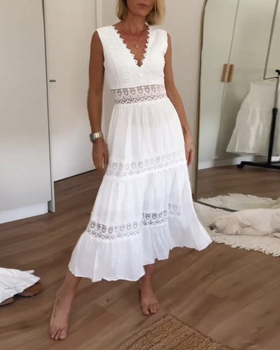 Christina | Ärmelloses Sommerkleid mit V-Ausschnitt und Spitze für Frauen