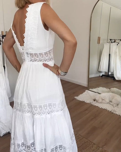 Christina | Ärmelloses Sommerkleid mit V-Ausschnitt und Spitze für Frauen