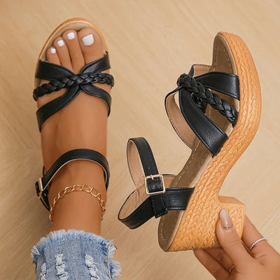 Rebecca - Elegante und Leichte Sandalen