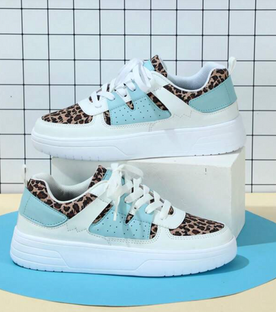 Petra - Blaue Turnschuhe für Frauen