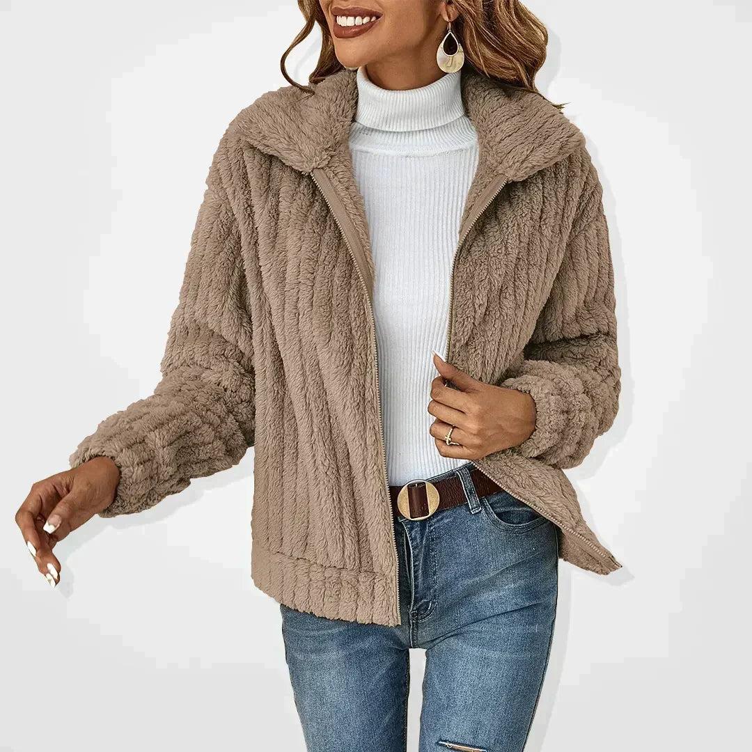 Ianthe® | Lässige Plüsch-Strickjacke