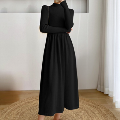 Gestricktes Winterkleid für Damen