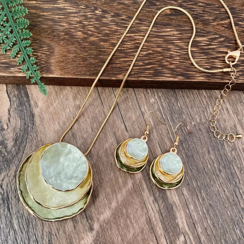 Elegante Vintage Damen Schmuckset mit Choker und Ohrringe
