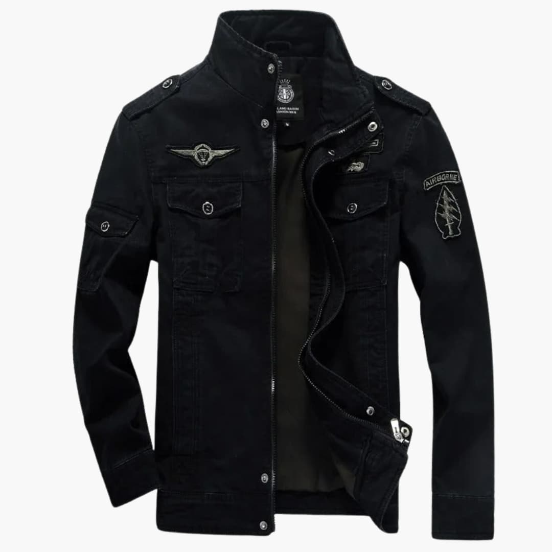 Herrenjacke im Military Style mit Stehkragen und Klappentaschen