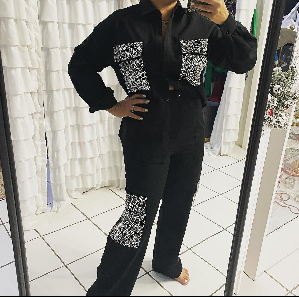 Norah - Schwarzes Cargo-Set mit silbernen Details