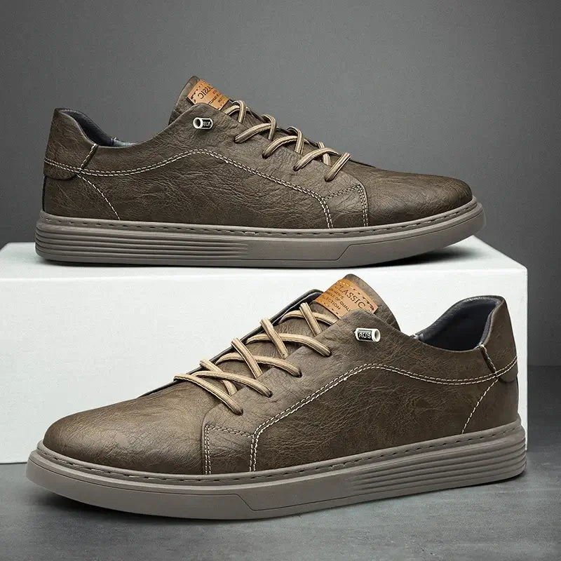Levi - Modische Turnschuhe für Männer