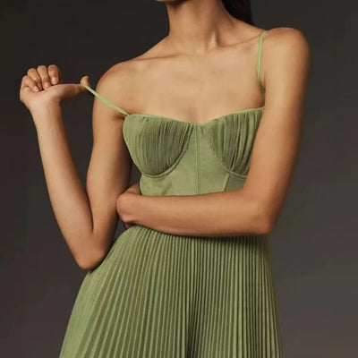 Maja – Elegantes Plissiertes Tüllkleid