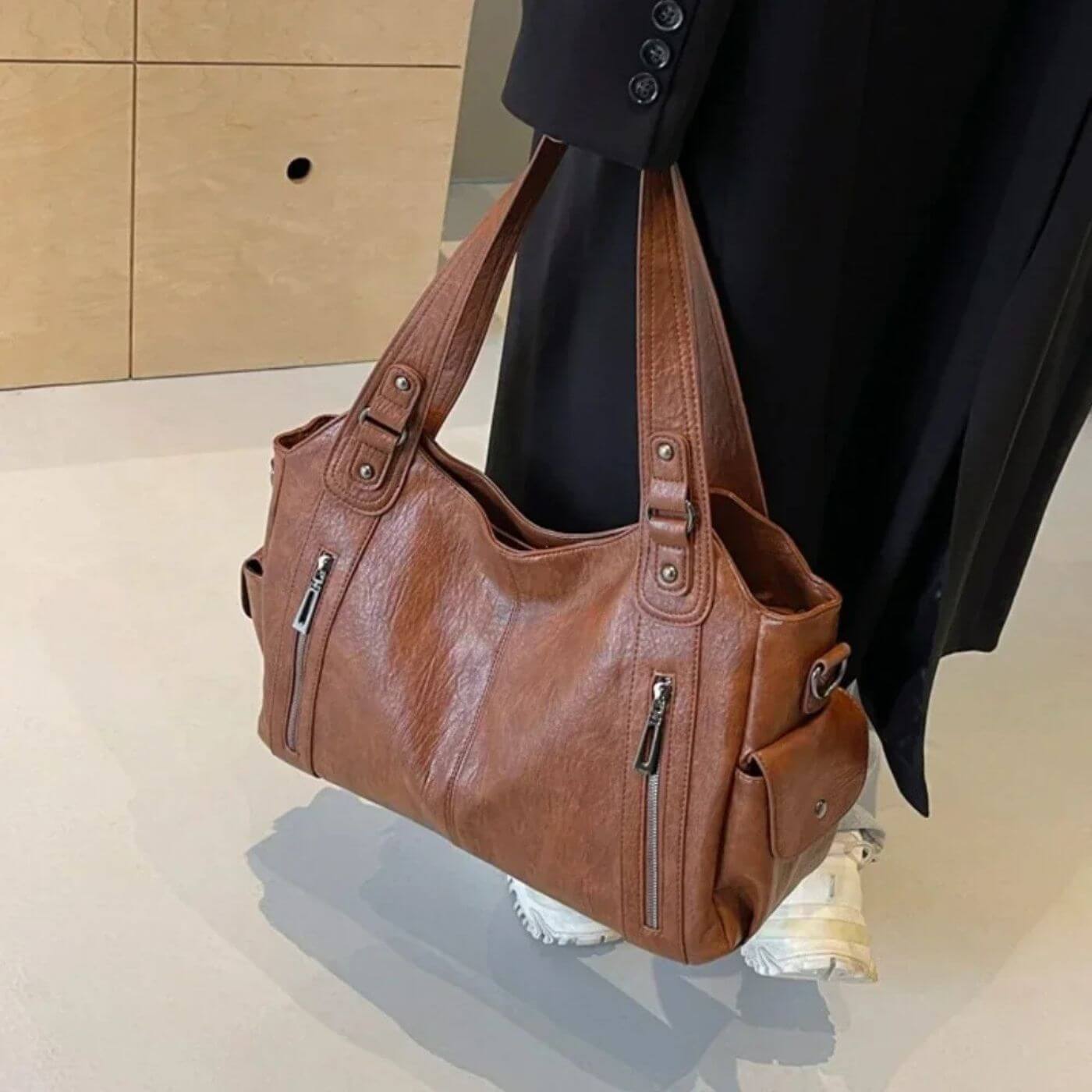 Nina – Luxuriöse Schultertasche in Premiumqualität
