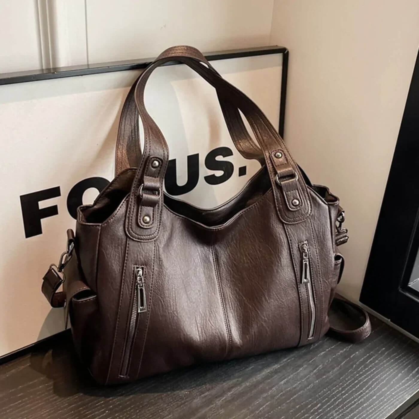 Nina – Luxuriöse Schultertasche in Premiumqualität