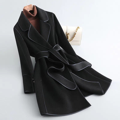 Modischer Mantel mit Gürtel für Damen