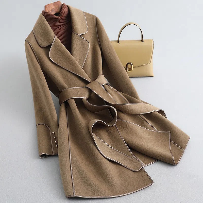 Modischer Mantel mit Gürtel für Damen