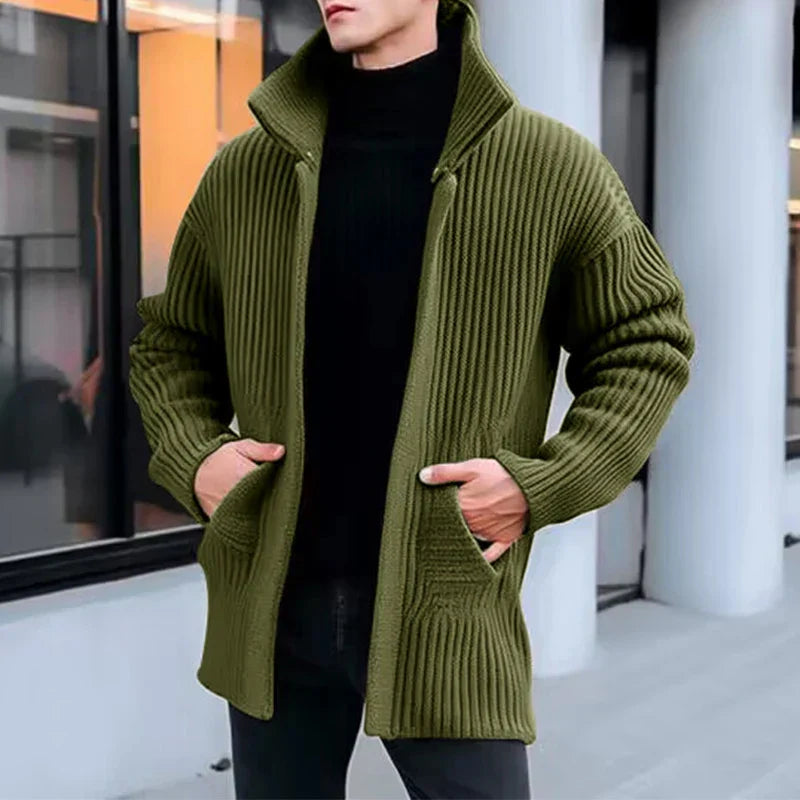 Klassische Strickjacke für Herren