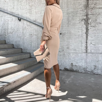 Stilvolles Midikleid mit Schlitz Juvia
