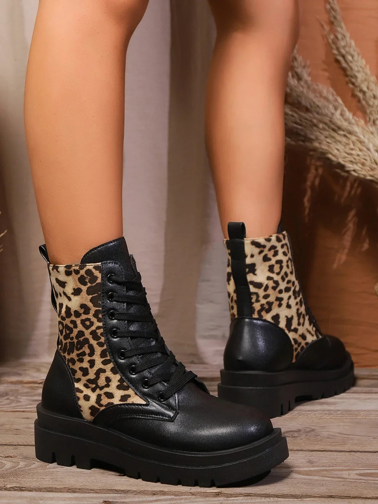 Stiefel mit Leopardenmuster für Damen