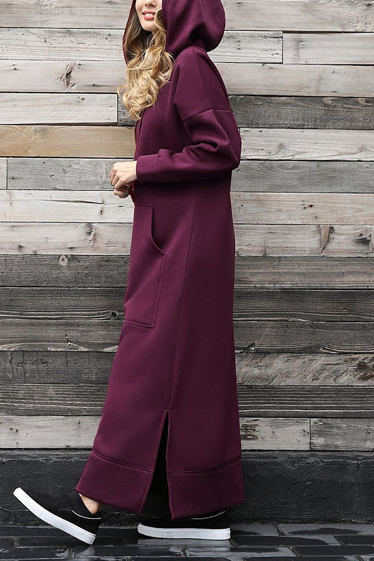 Hoodie Kleid mit seitlichen Schlitzen Caitlyn