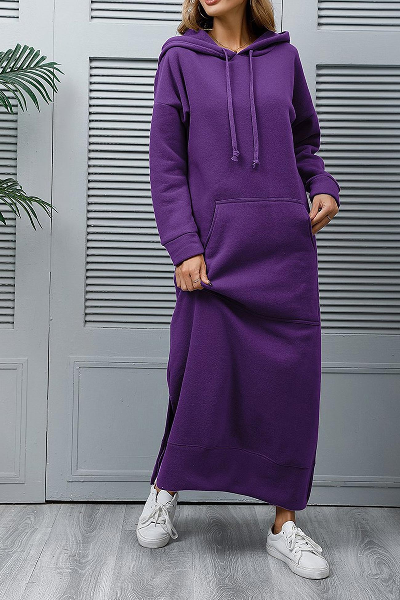 Hoodie Kleid mit seitlichen Schlitzen Caitlyn