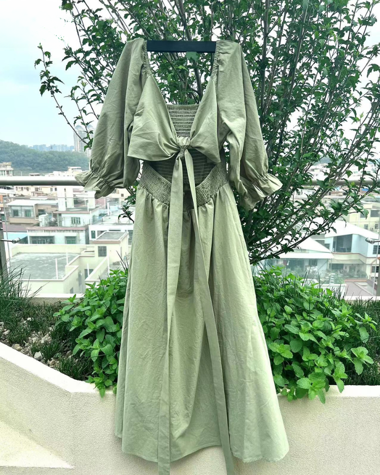 OPHELIA - Französisches Kleid mit Rüschenärmeln