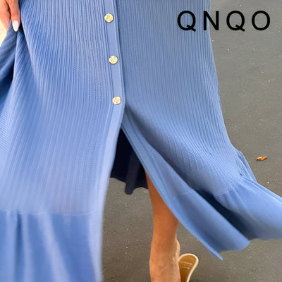 Qnqo | Mühelos schickes Strickkleid