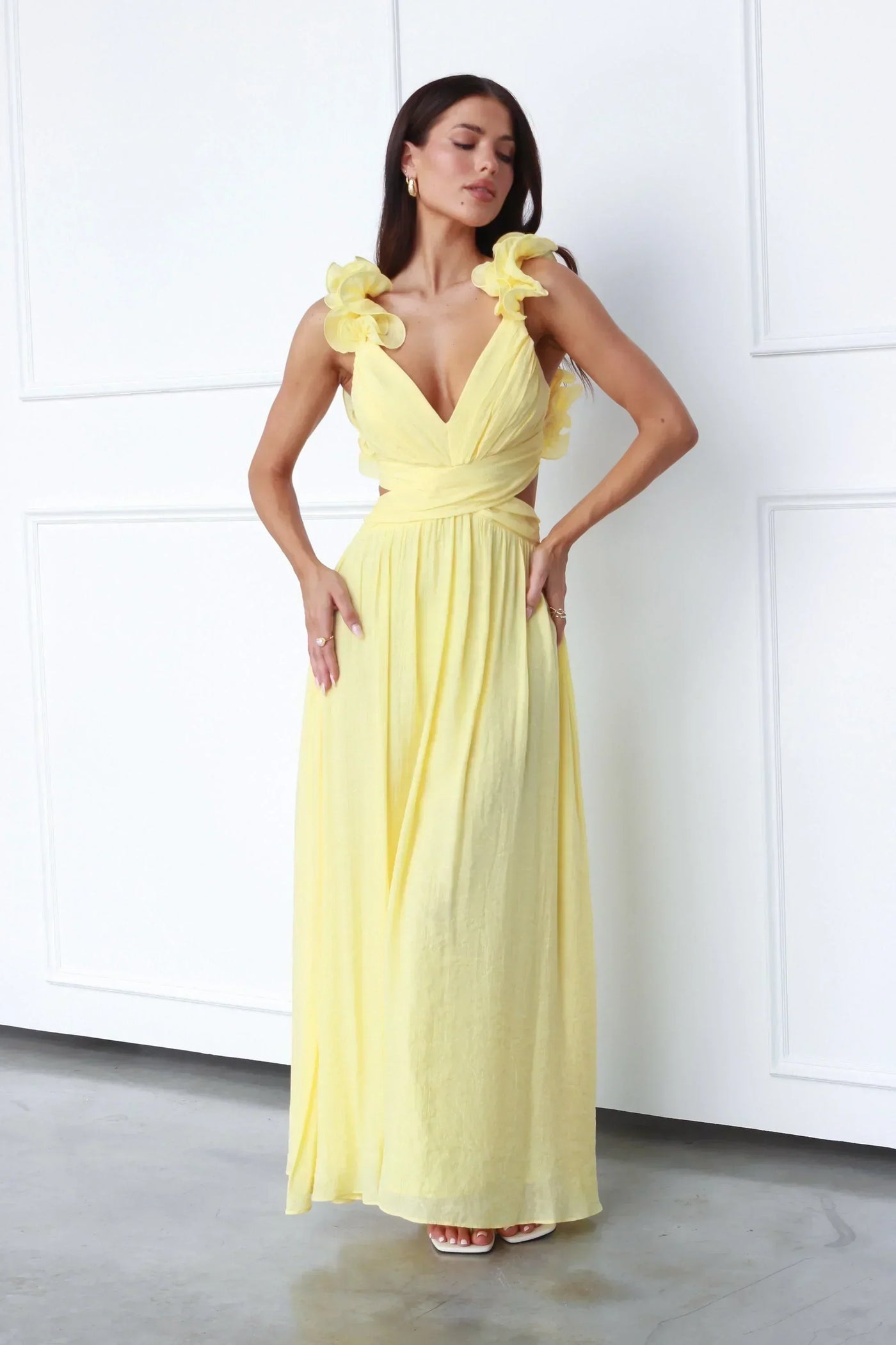 Vanessa - Elegantes rückenfreies Maxikleid
