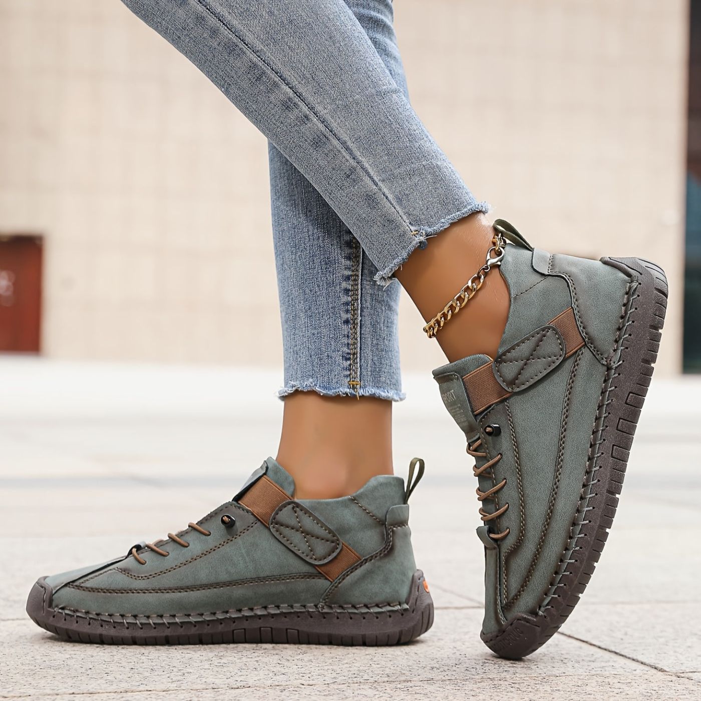 Zora – Schmerzreduzierende Orthopädische Schuhe