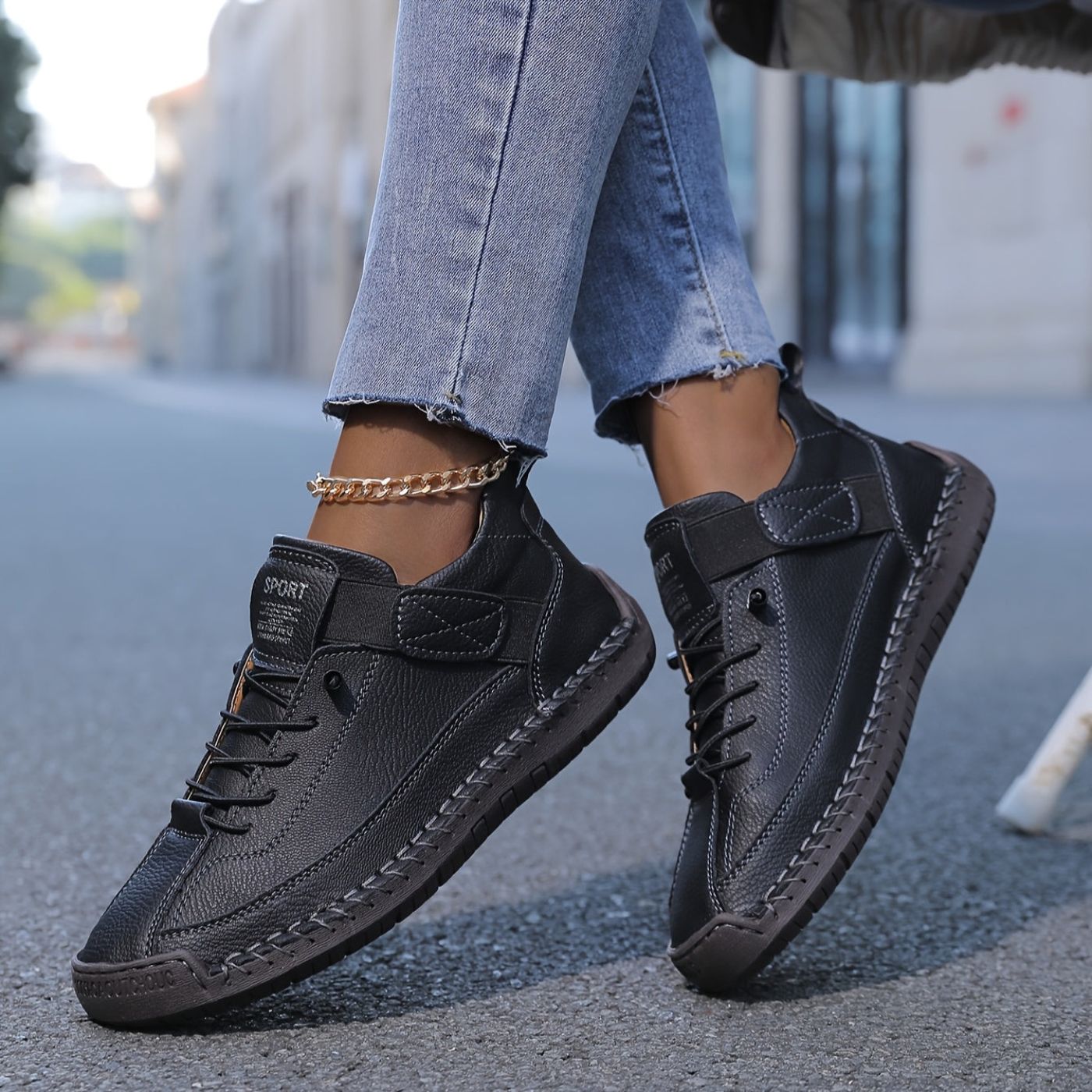 Zora – Schmerzreduzierende Orthopädische Schuhe