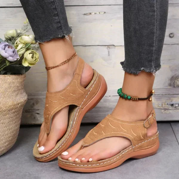 Karlin - Modischen Ledersandalen für den Sommer