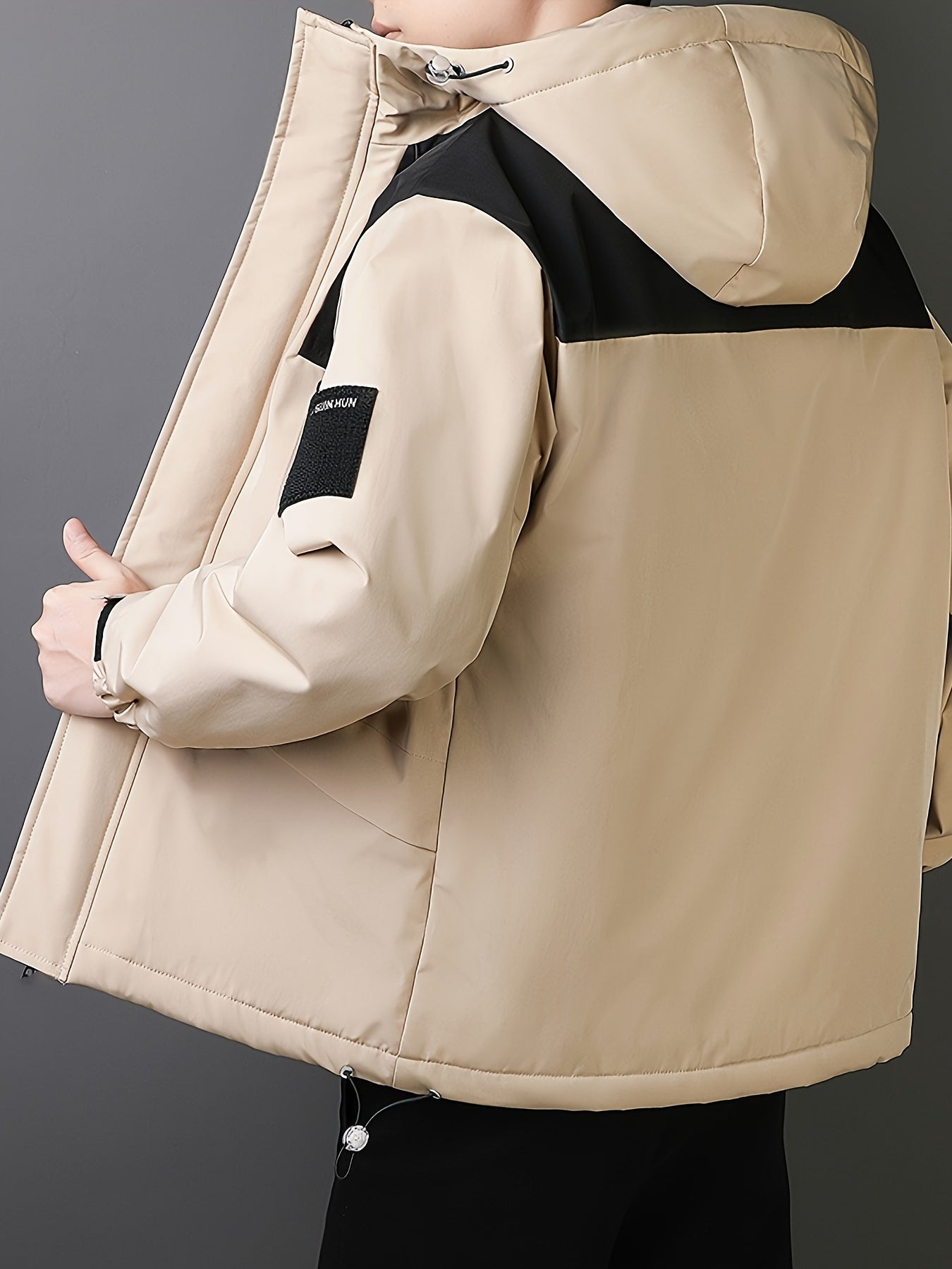 Windschutzjacke mit Kapuze für Herren