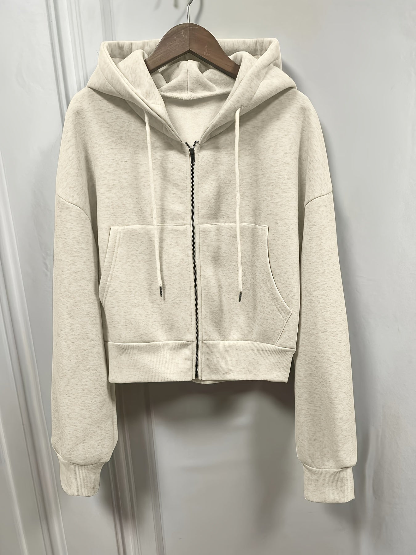 Estefanía® | Solider Kapuzenpullover mit Reißverschluss und Kordelzug