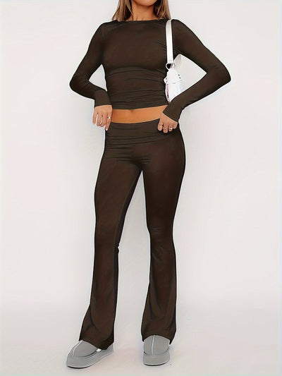 Elena® | Slim-Fit-Lounge-Set mit bauchfreiem Top und Schlaghose
