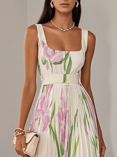 SOPHIE - LUXURIÖS PLISSIERTES MAXIKLEID MIT BLUMENMUSTER